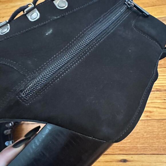 Ted Baker Heeled Black Lace up boots - Picture 5 of 8